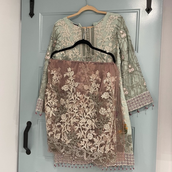 Brand new Jazmin original chiffon Pakistani suit - Picture 3 of 3